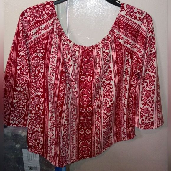 COPY - One blouse - Picture 10 of 16